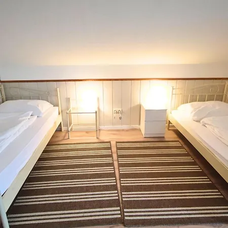 Lejlighed Monteursunterkunft Strasslach- Fitters' With Shared Kitchen & Garden Straßlach-Dingharting